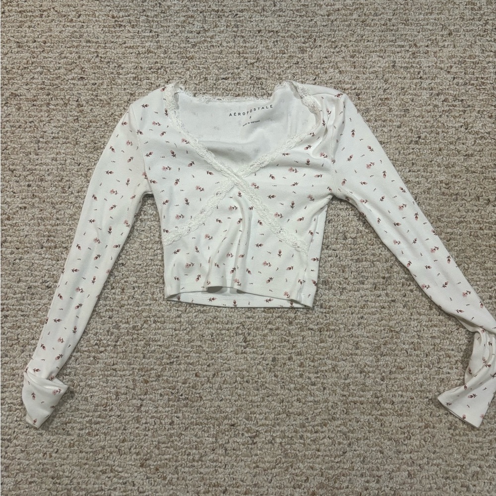 Dainty Aeropostale Top